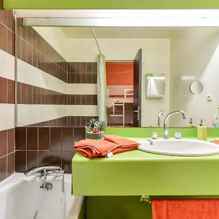 Apartment Les Indes Galantes By Interhome
